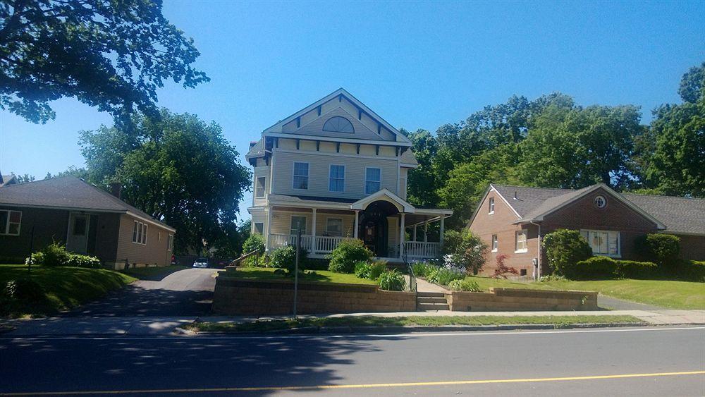 Naomi'S Inn Bed & Breakfast Springfield Exterior foto